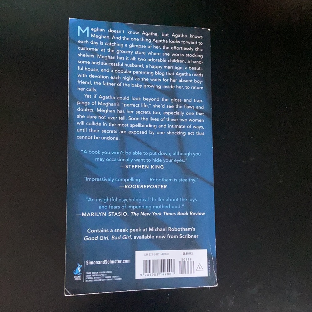 Book Bundle 📚 - Picture 3 of 9